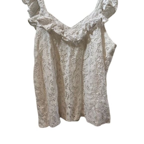 Torrid Vintage-Style White Lace Button-Front Ruffle Sleeveless Top With Delicate - Picture 7 of 13